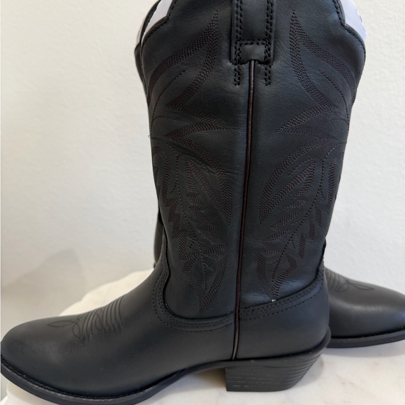 Shyanne Black Leather Western Heeled Boots NIB Size 9M - Picture 9 of 14